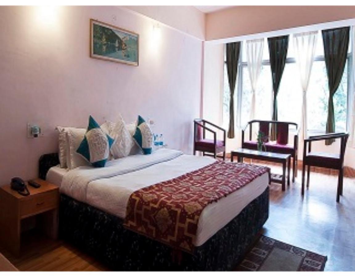 Anamika Hotel ナイニタール エクステリア 写真